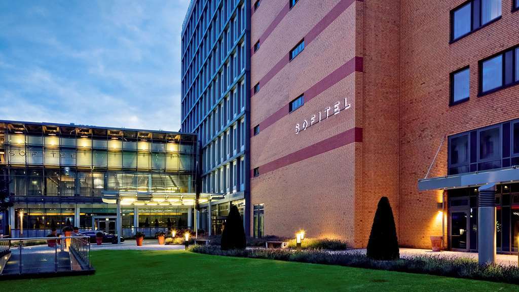 Sofitel Hamburg Alter Wall Exterior photo